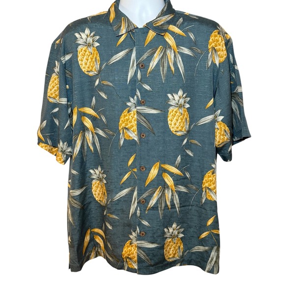 Tommy Bahama Mens Medium Silk Pineapple Bamboo Tropical Camp Shirt Short Sleeve - Picture 2 of 6